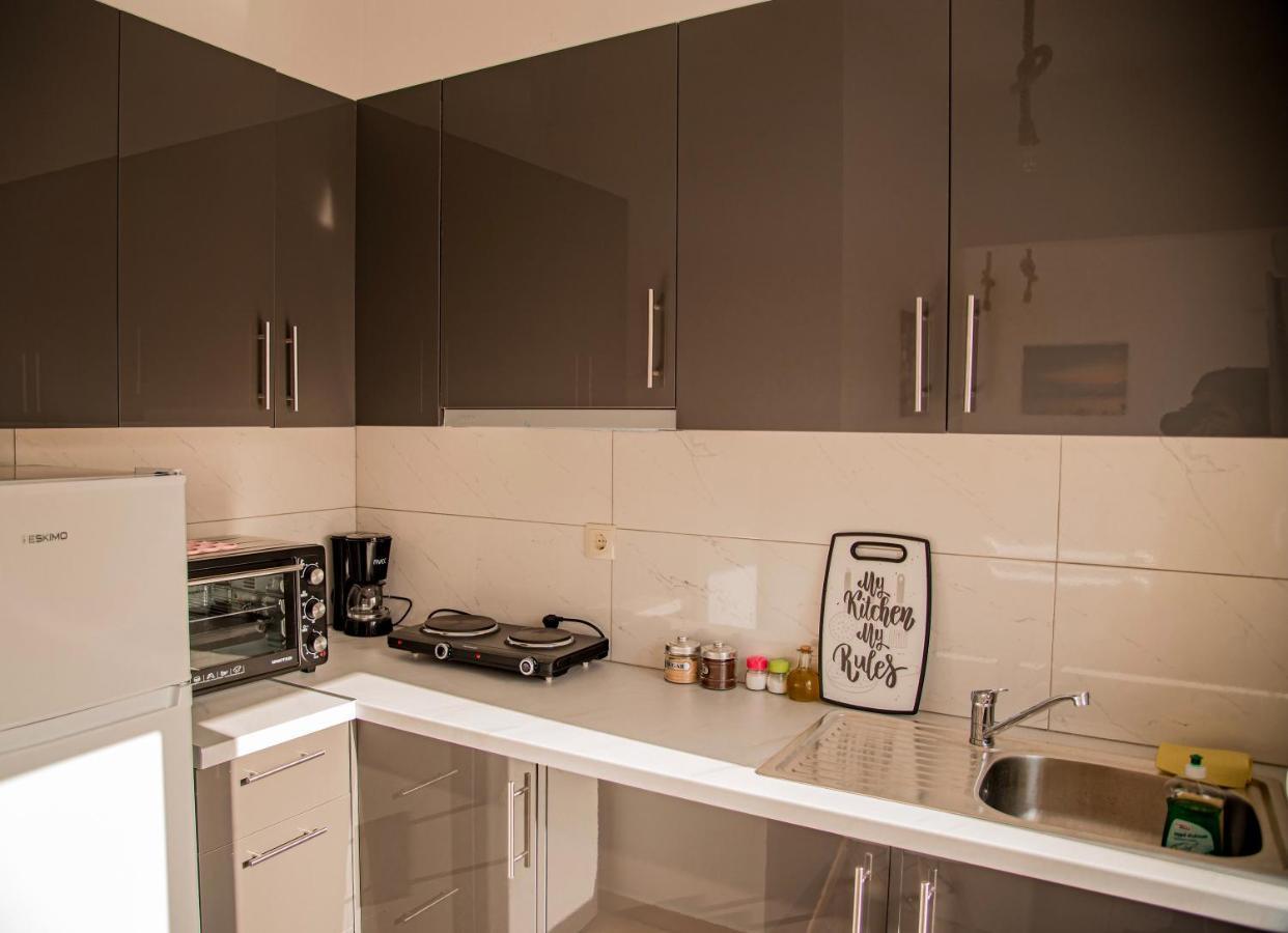Athina Secret Apartments Adults Only Heraklion  Exterior photo